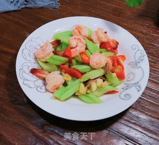 虾仁炒芹菜的做法