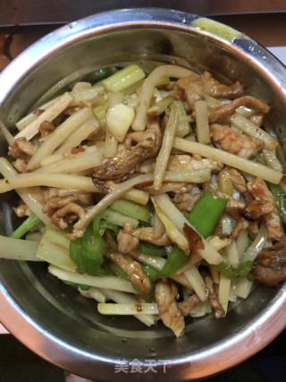 竹笋肉丝的做法