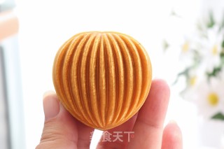 金桃枣泥月饼的做法