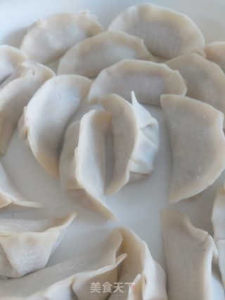 香菇猪肉饺的做法