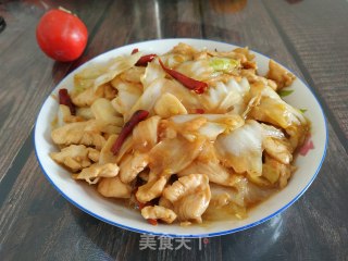 白菜炒鸡肉的做法
