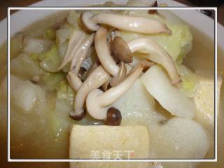 蟹味菇多宝汤的做法步骤：6