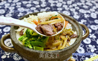 石锅牛肉饭的做法
