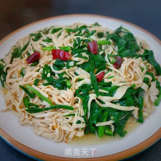 干豆腐炒韭菜的做法
