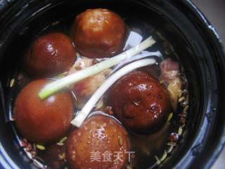 砂锅西洋参土鸡汤的做法步骤：9
