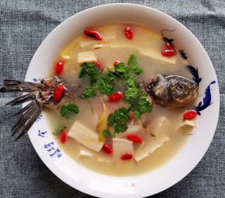 鲫鱼豆腐汤的做法