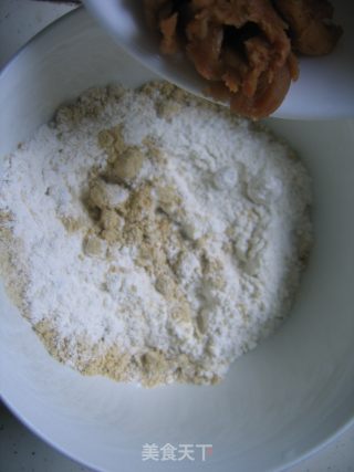 黑木耳豆面饼的做法步骤：5