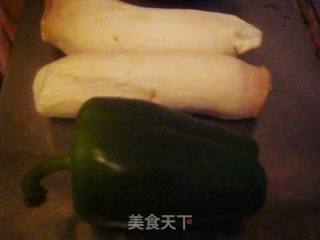 杏鲍菇炖鸡的做法步骤：3
