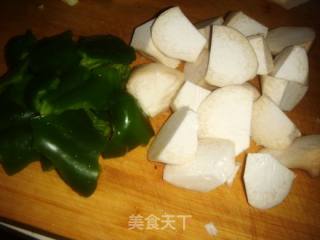 杏鲍菇炖鸡的做法步骤：4