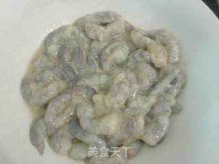 香酥炸虾仁的做法步骤：2