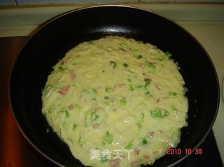 鸡蛋饼的做法步骤：4