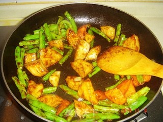 土豆炒豆角的做法步骤：6