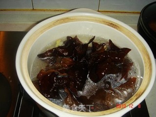 咸肉蔬菜砂锅的做法步骤：4