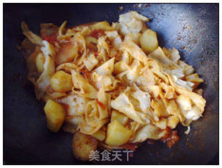番茄土豆焖饼的做法步骤：11