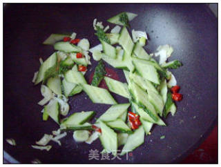 素版木须肉的做法步骤：8