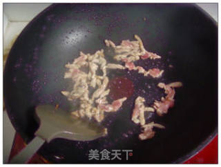 肉丝炒蒜苔的做法步骤：3
