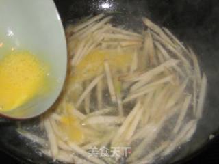 茭白蛋汤的做法步骤：4