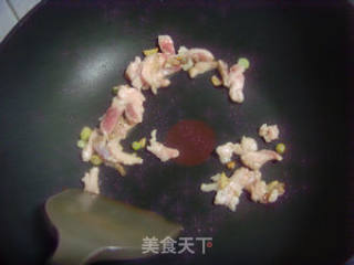 肉炒灯笼椒的做法步骤：4