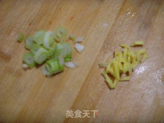 木耳炒蛋的做法步骤：5