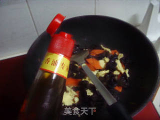 木耳炒蛋的做法步骤：9