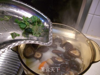 冬瓜干贝汤的做法步骤：10
