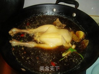 卤鸡的做法步骤：3