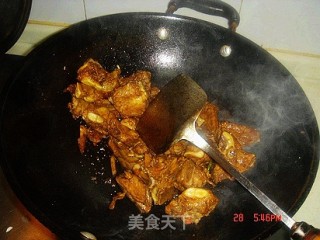 糖醋排骨的做法步骤：4