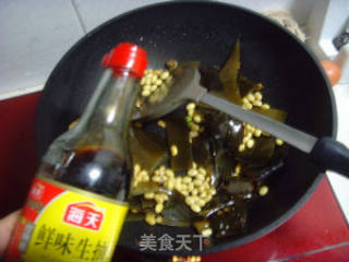 海带焖黄豆的做法步骤：7