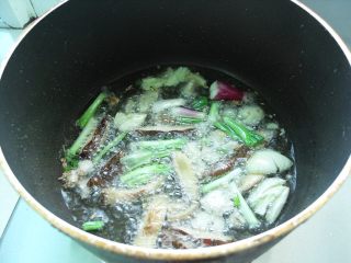 豉油皇鸡的做法步骤：5
