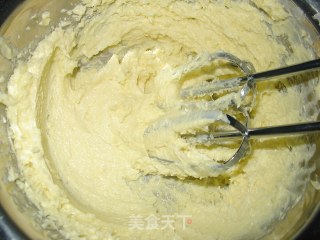 葡萄干纸杯蛋糕的做法步骤：4