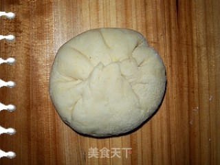 电饭锅胡萝卜辣椒馅饼的做法步骤：12