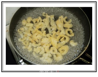 韭黄炒肉皮的做法步骤：7