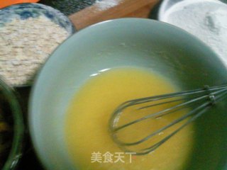 摩卡燕麦葡萄甜饼的做法步骤：2