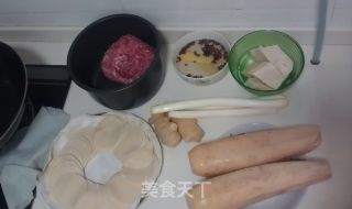 简单的两味水饺的做法步骤：1