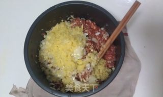 简单的两味水饺的做法步骤：2