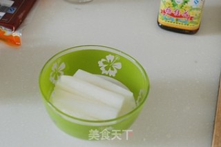 清爽开胃----京糕萝卜条的做法步骤：2