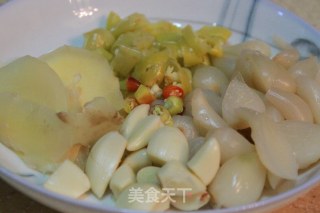 开胃猪脚的做法步骤：4