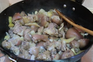 开胃猪脚的做法步骤：6