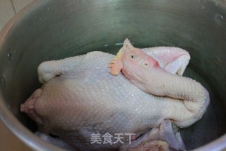 白切鸡（没错，今天是个特别的日子）的做法步骤：2