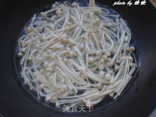 榨菜拌金针菇的做法步骤：3