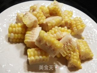农家四宝（排骨 土豆 玉米 四季豆）的做法步骤：2