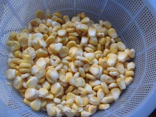 炒玉米四丁的做法步骤：5