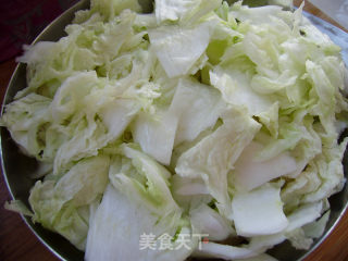 家常菜----辣炒白菜的做法步骤：1