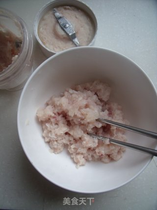 鲜香软嫩挡不住----萝卜鱼丸汤的做法步骤：3