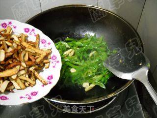 青椒榨菜五香干的做法步骤：7