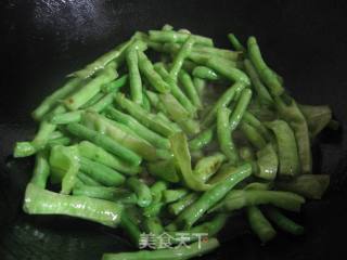 清炒豇豆的做法步骤：4