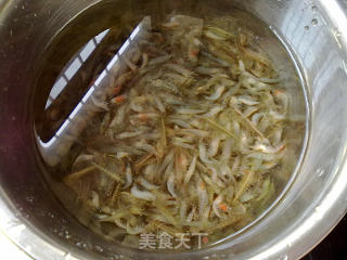 虾饼的做法步骤：2