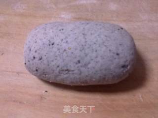 黑芝麻小馒头的做法步骤：1