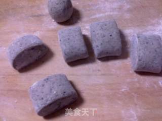黑芝麻小馒头的做法步骤：4