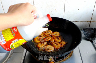 芹菜炒大虾的做法步骤：6